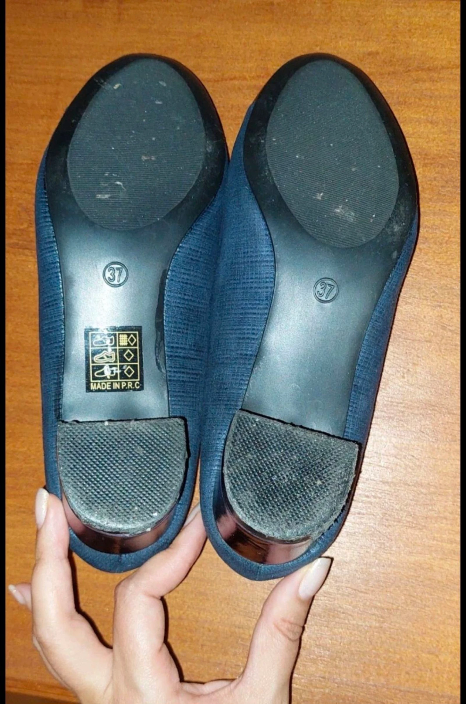 Blue Shoes – photo 2